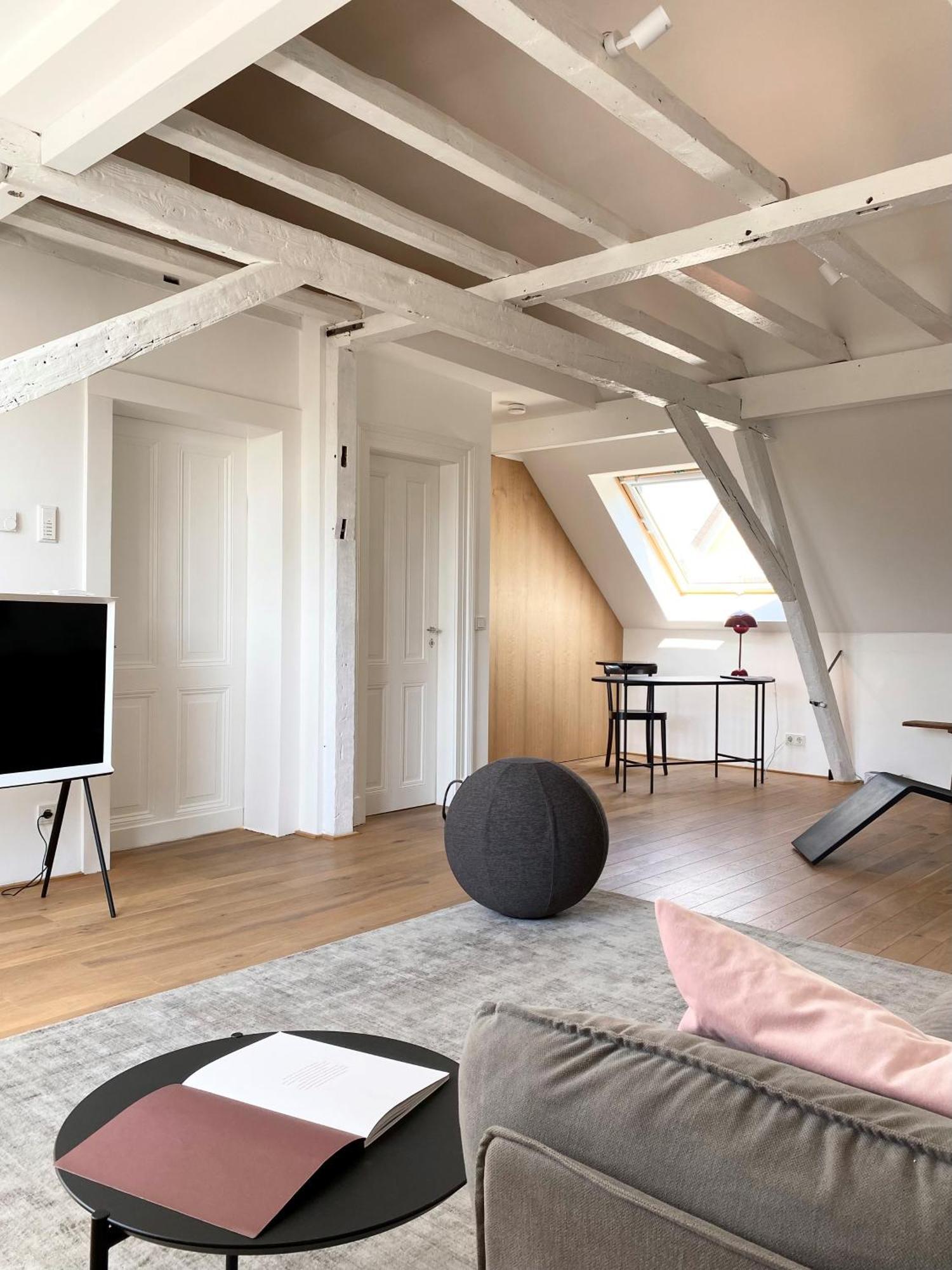 Zehuus Mit Domblick Und Dachterrasse * Keulen